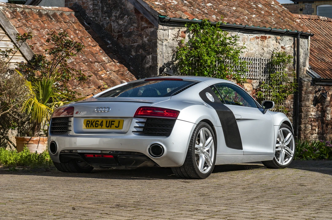 2014 Audi 42 R8 - Image 5 of 31