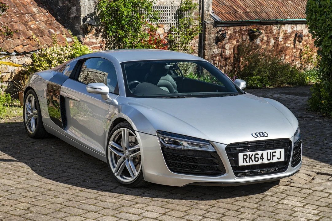 2014 Audi 42 R8 - Image 17 of 31