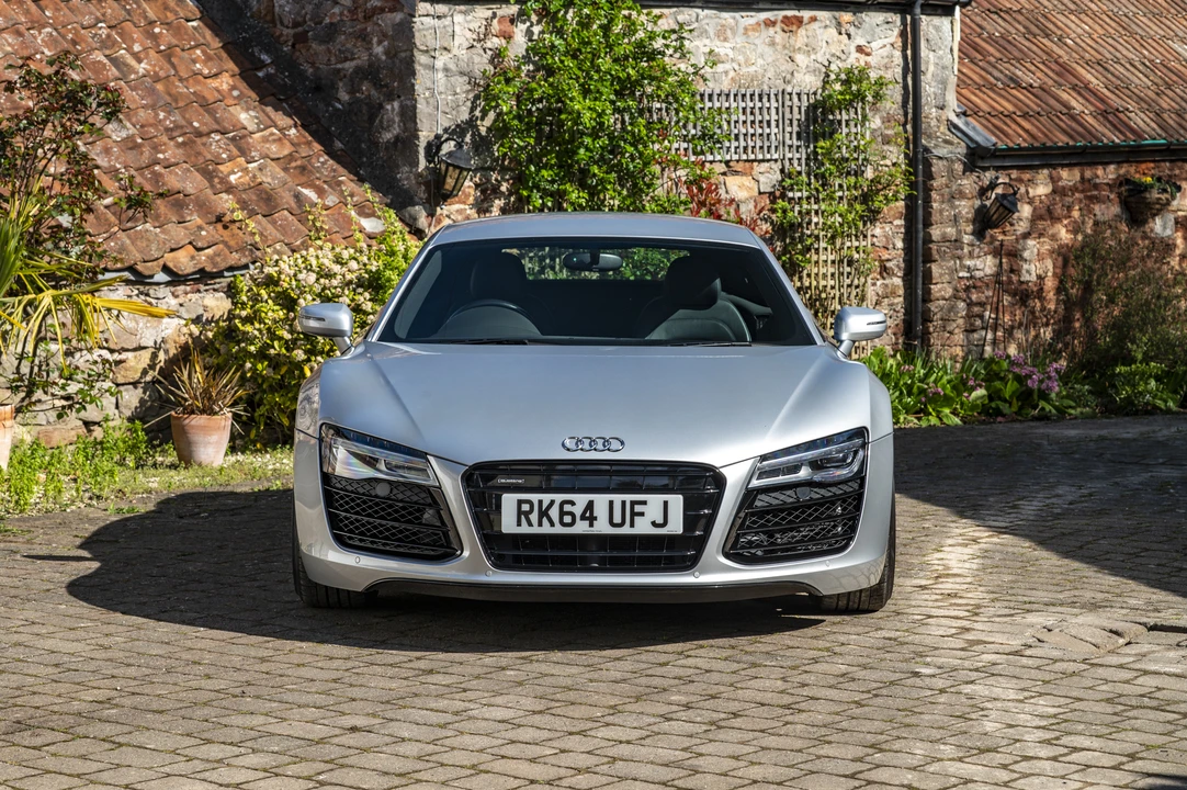 2014 Audi 42 R8 - Image 18 of 31