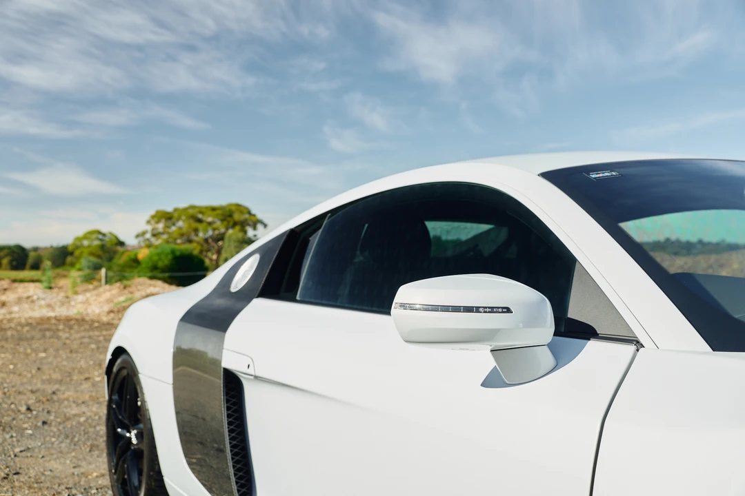2014 Audi 42 R8 - Image 14 of 31