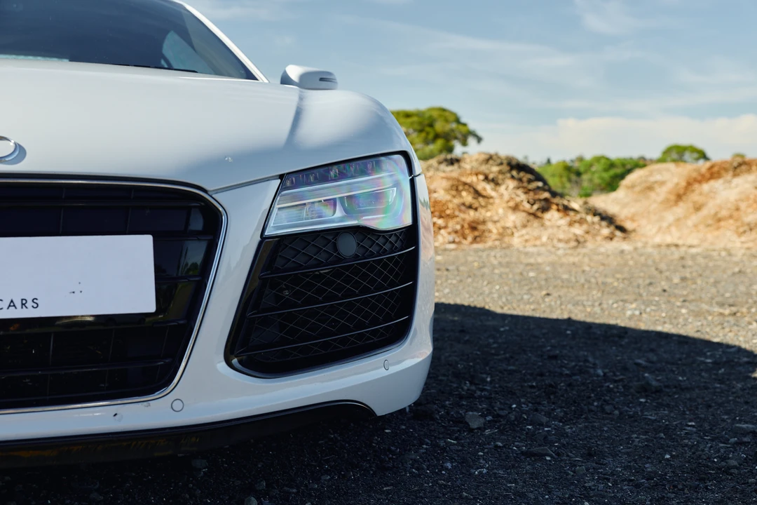 2014 Audi 42 R8 - Image 20 of 31