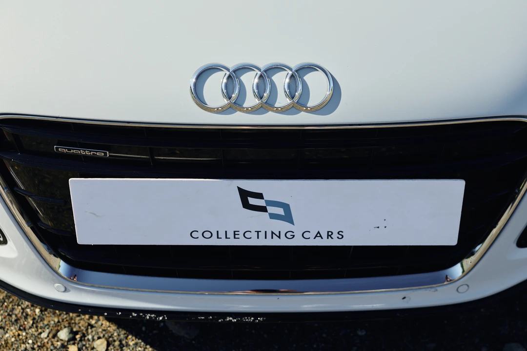2014 Audi 42 R8 - Image 21 of 31
