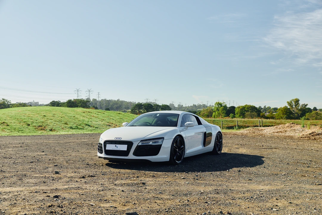 2014 Audi 42 R8 - Image 3 of 31
