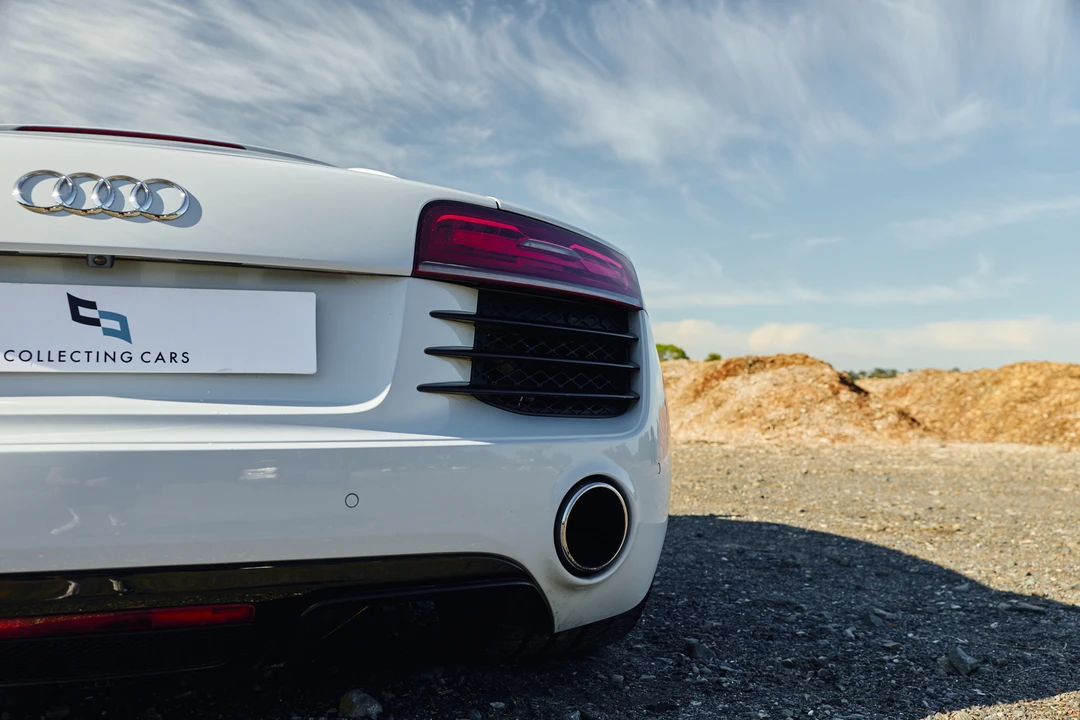 2014 Audi 42 R8 - Image 30 of 31