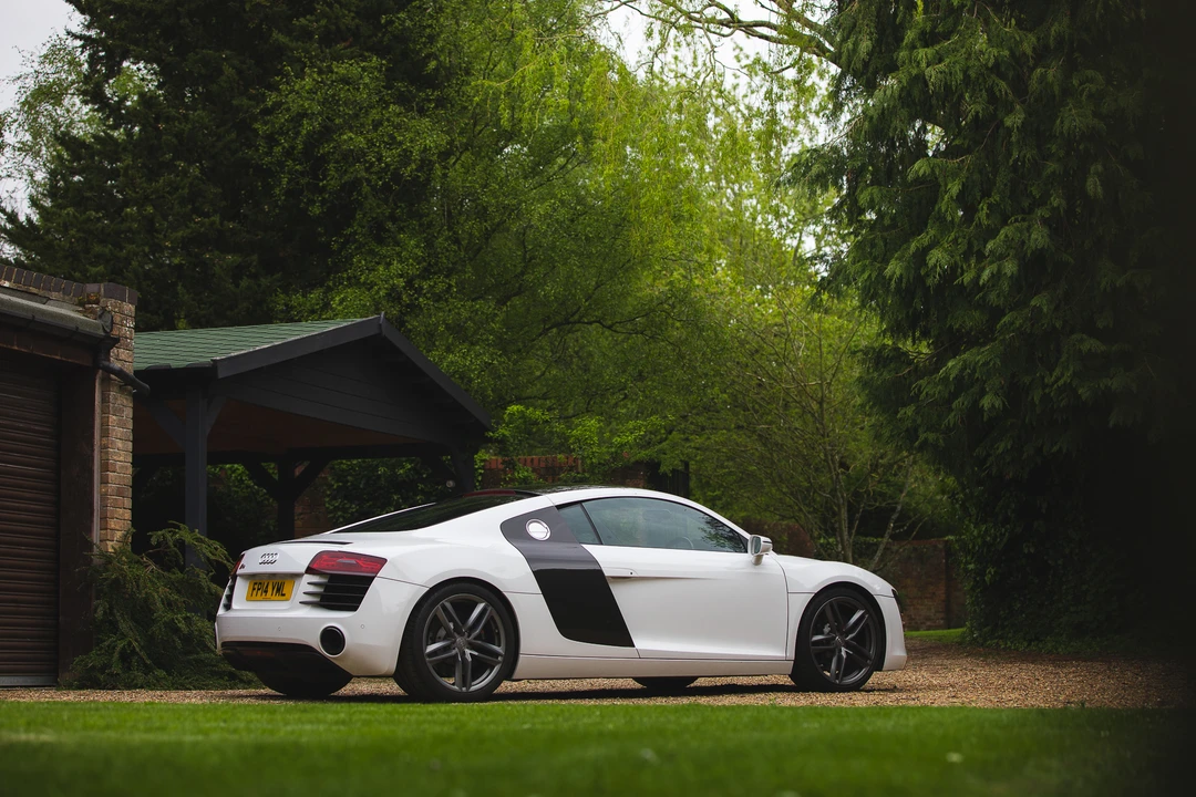 2014 Audi 42 R8 - Image 14 of 31