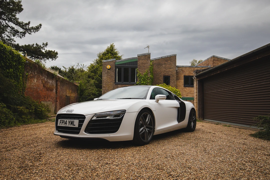 2014 Audi 42 R8 - Image 3 of 31