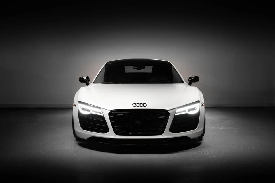 2014 Audi 42 R8 - Image 6 of 14