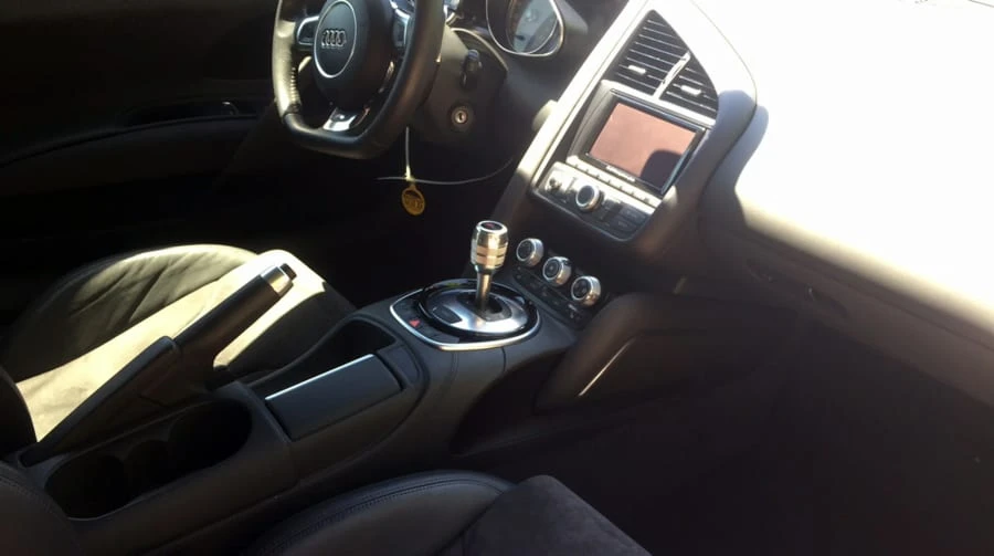 2014 Audi 42 R8 - Image 5 of 6