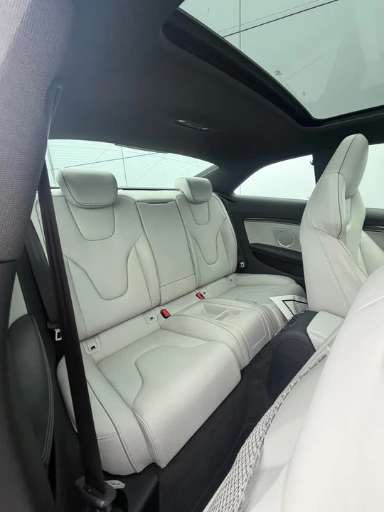 2014 Audi B8 RS5 - Image 8 of 12