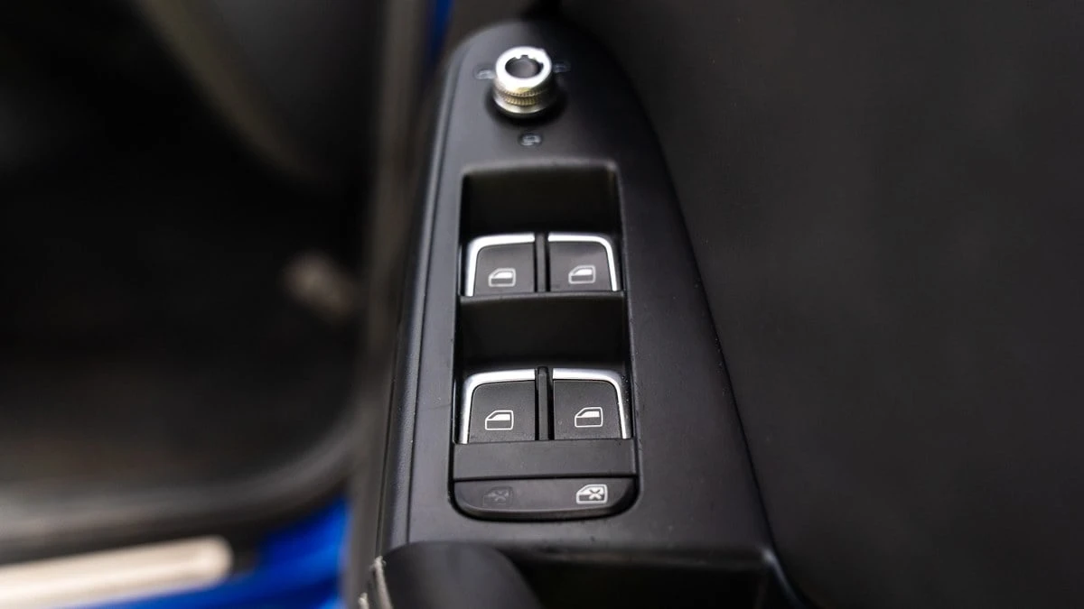 2014 Audi B8 RS4 - Image 29 of 30