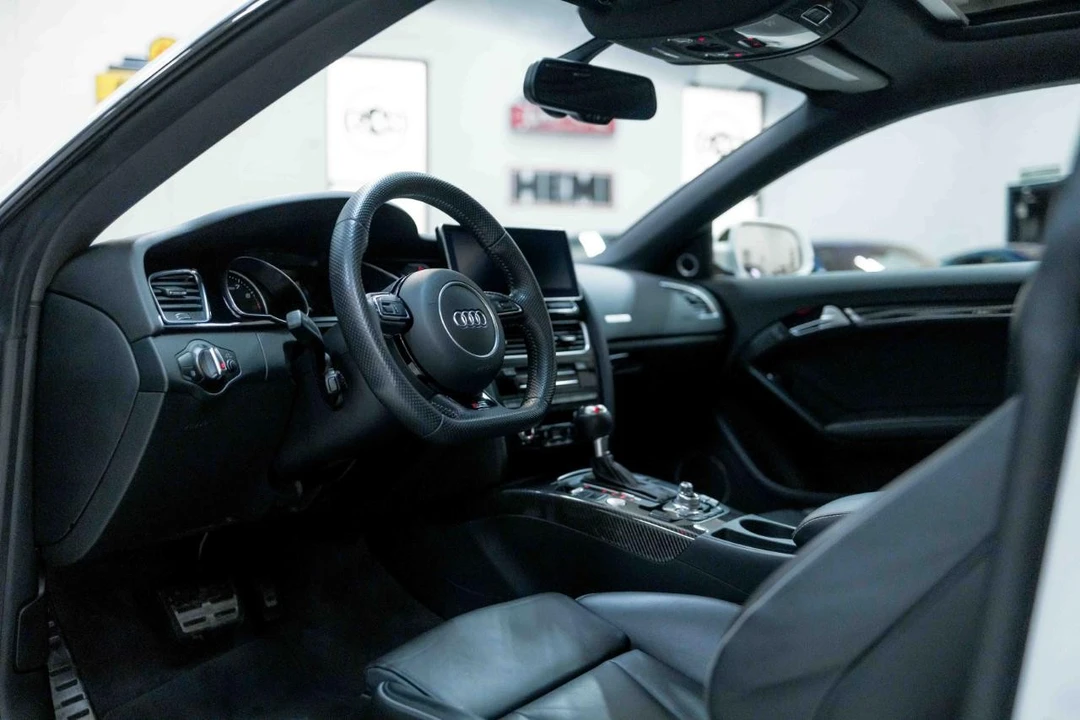 2014 Audi B8 RS5 - Image 2 of 12