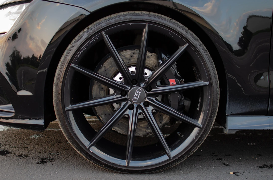 2014 Audi C7 RS7 - Image 14 of 31