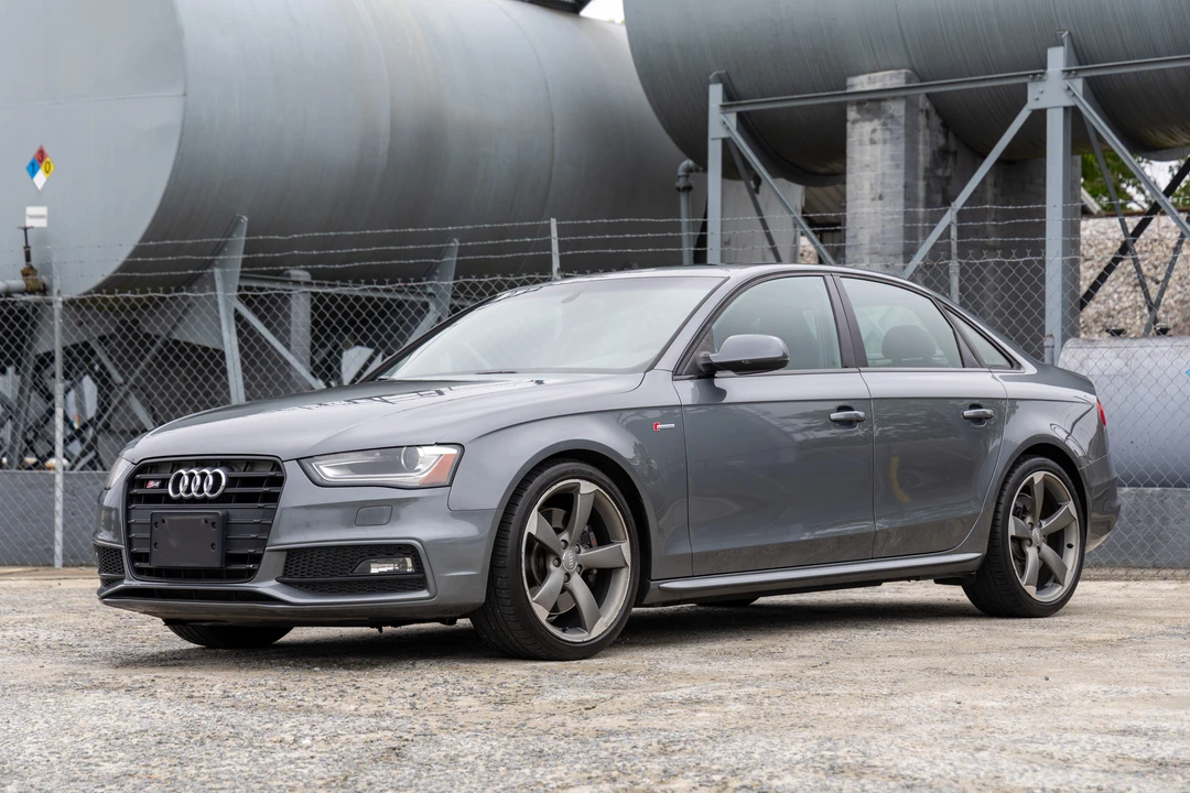 2014 Audi B8 S4 - Image 4 of 31