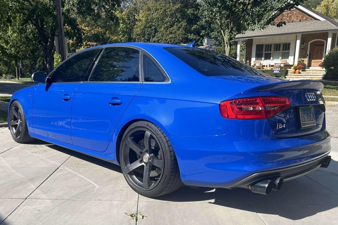 2014 Audi B8 S4 - Image 4 of 31