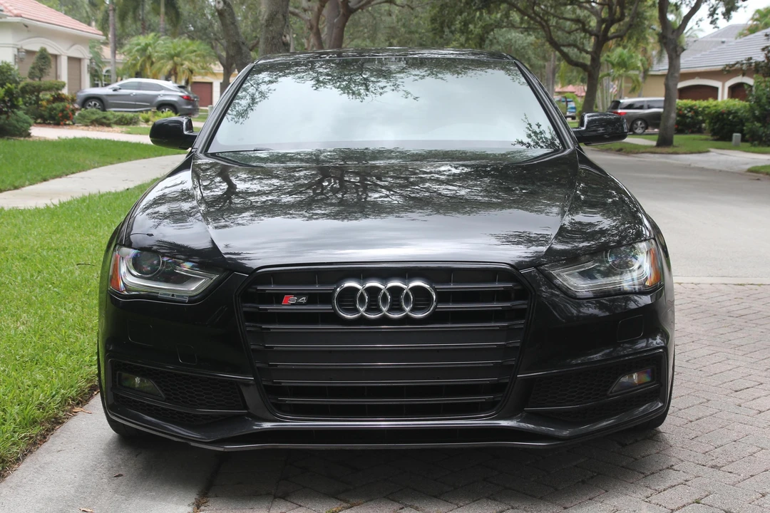 2014 Audi B8 S4 - Image 2 of 25