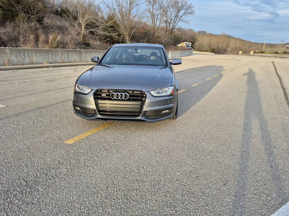 2014 Audi B8 S4 - Image 4 of 31