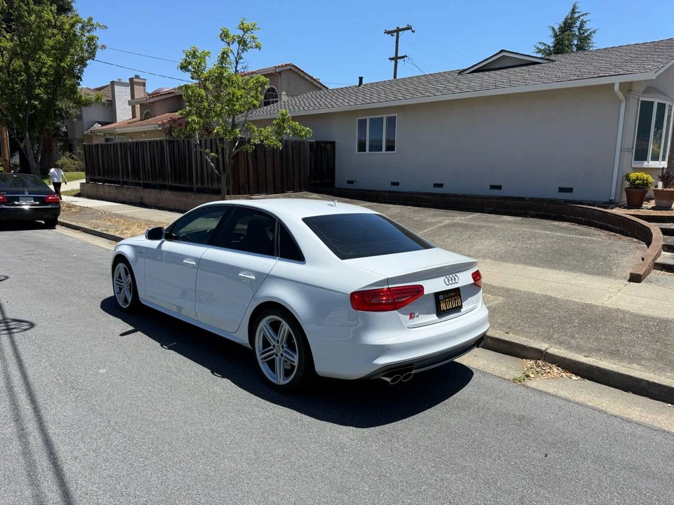 2014 Audi B8 S4 - Image 3 of 24