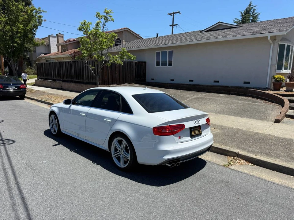 2014 Audi B8 S4 - Image 3 of 24