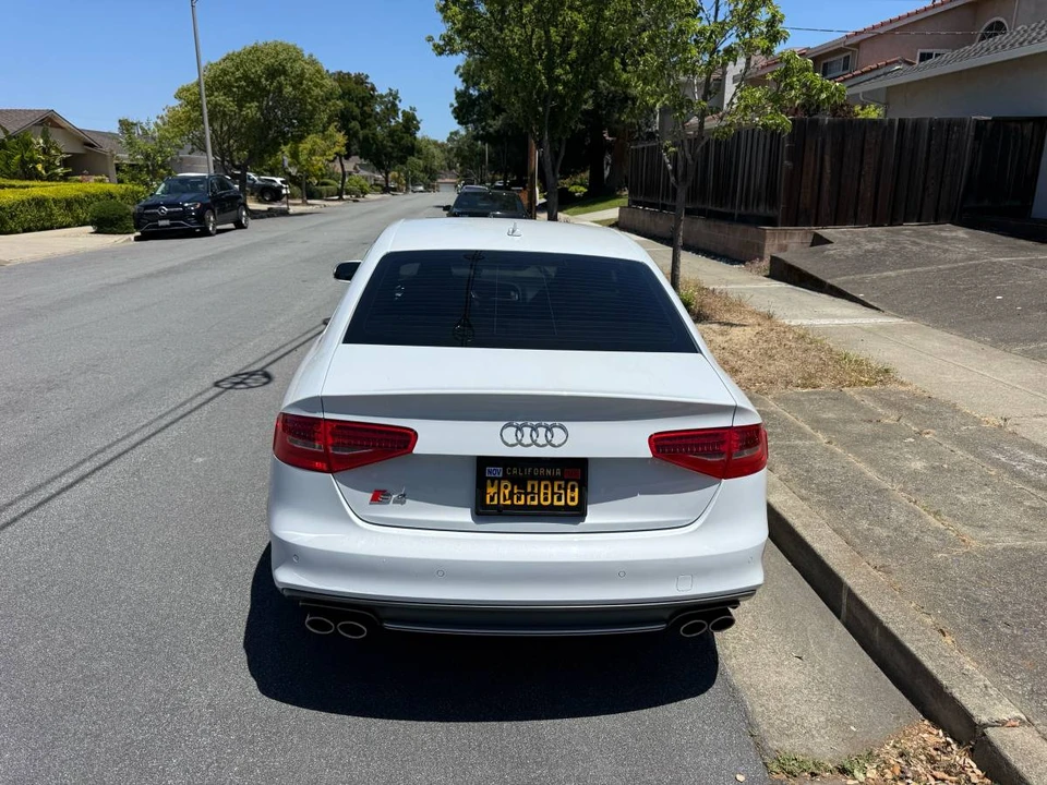 2014 Audi B8 S4 - Image 4 of 24