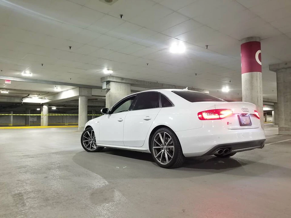 2014 Audi B8 S4 - Image 2 of 14