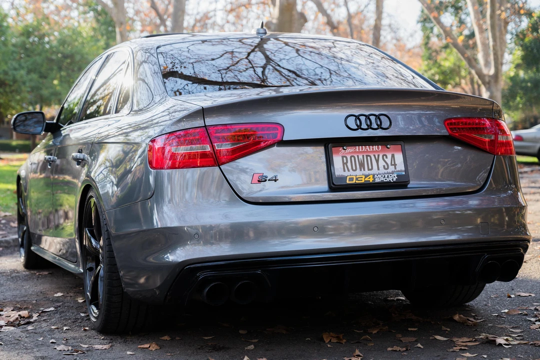 2014 Audi B8 S4 - Image 4 of 31