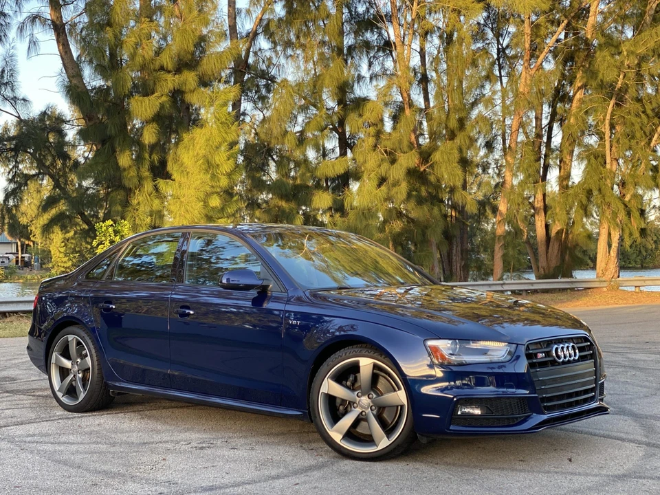 2014 Audi B8 S4 - Image 4 of 31