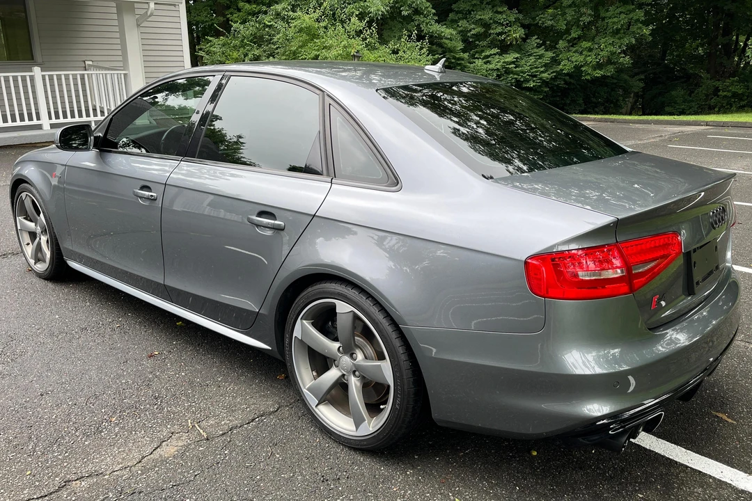 2014 Audi B8 S4 - Image 4 of 31