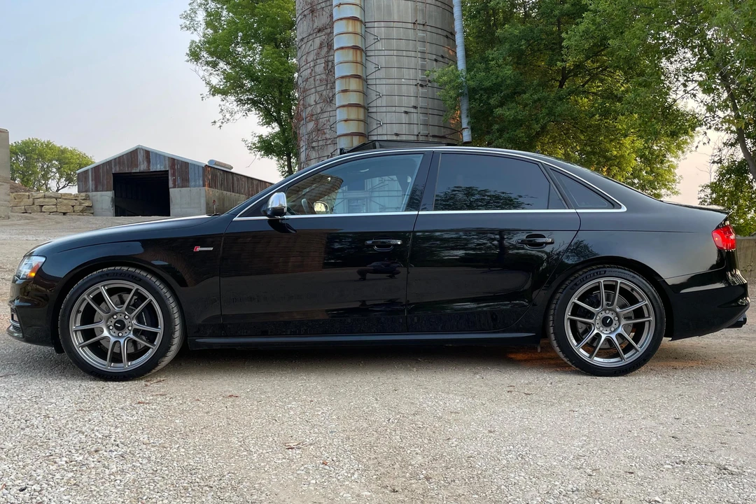 2014 Audi B8 S4 - Image 3 of 31