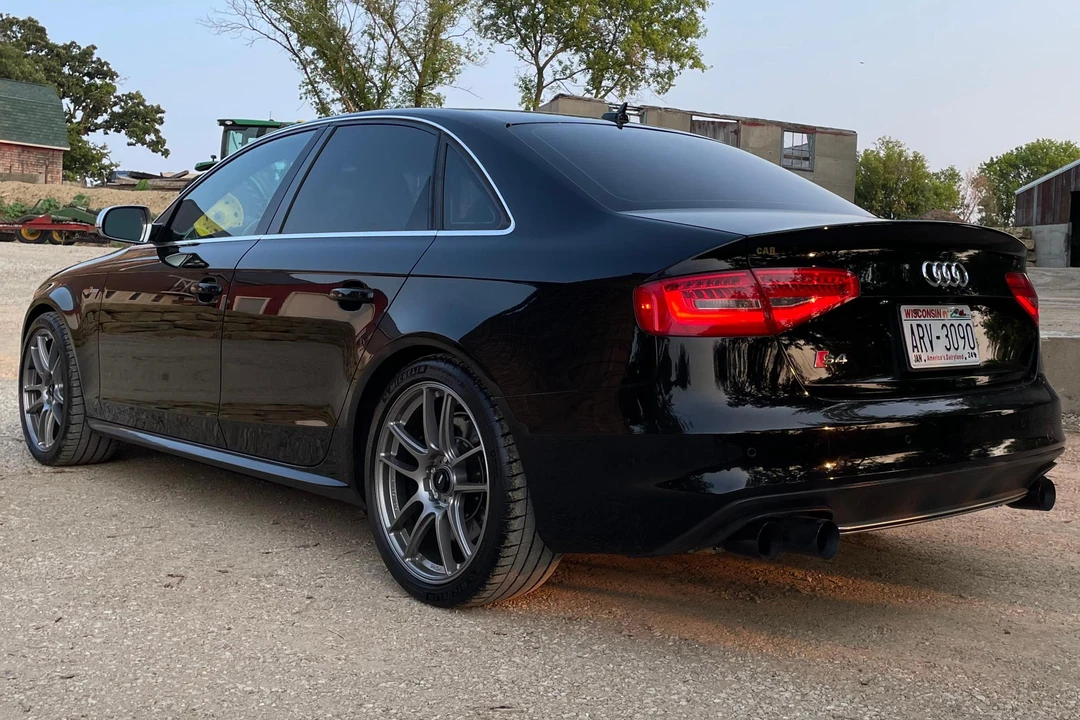 2014 Audi B8 S4 - Image 4 of 31