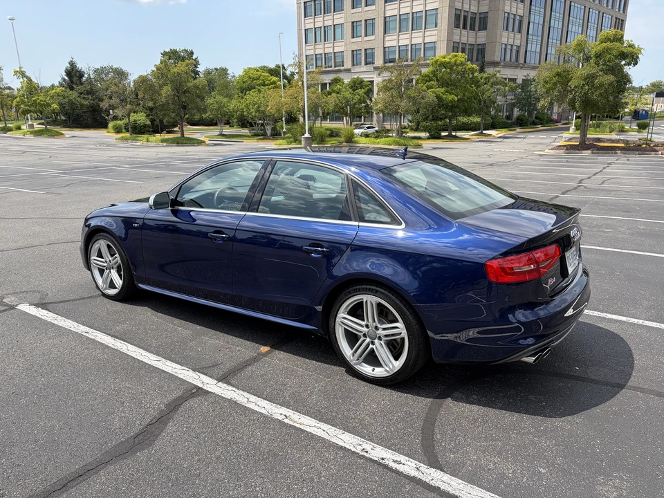2014 Audi B8 S4 - Image 10 of 31