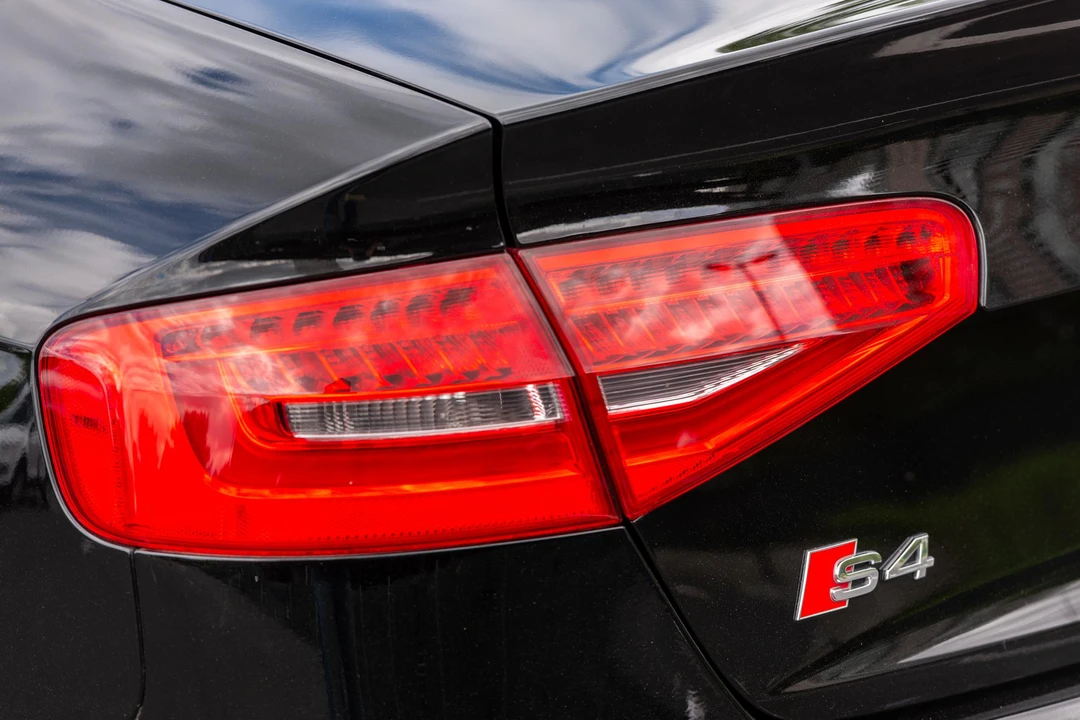 2014 Audi B8 S4 - Image 23 of 31