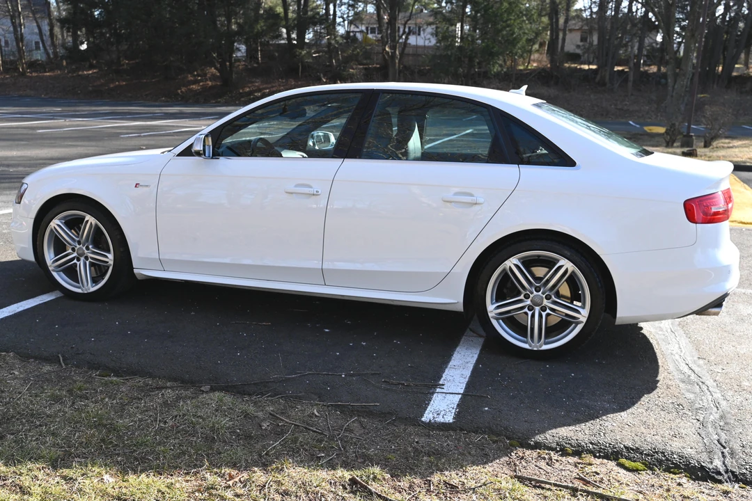 2014 Audi B8 S4 - Image 3 of 30