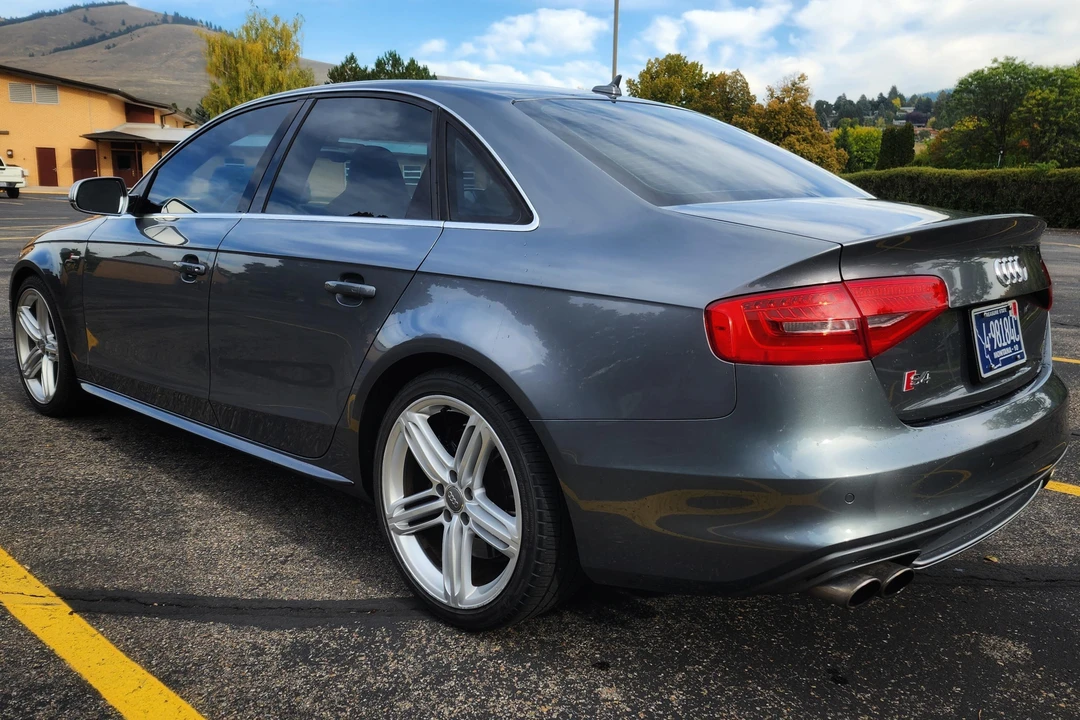 2014 Audi B8 S4 - Image 4 of 31