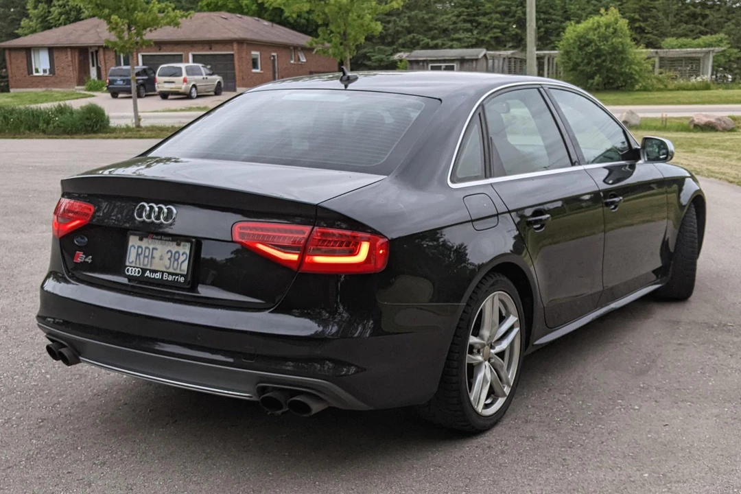 2014 Audi B8 S4 - Image 4 of 31