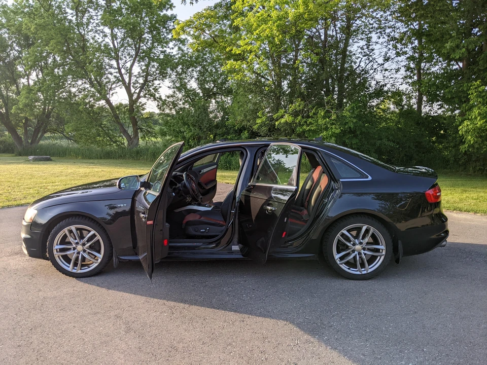 2014 Audi B8 S4 - Image 23 of 31