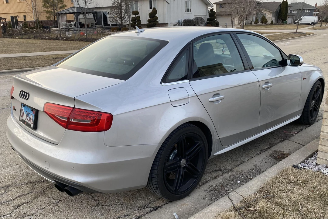 2014 Audi B8 S4 - Image 4 of 31
