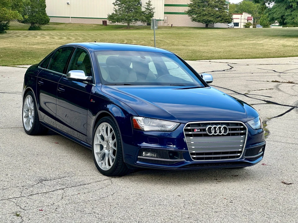 2014 Audi B8 S4 - Image 12 of 31