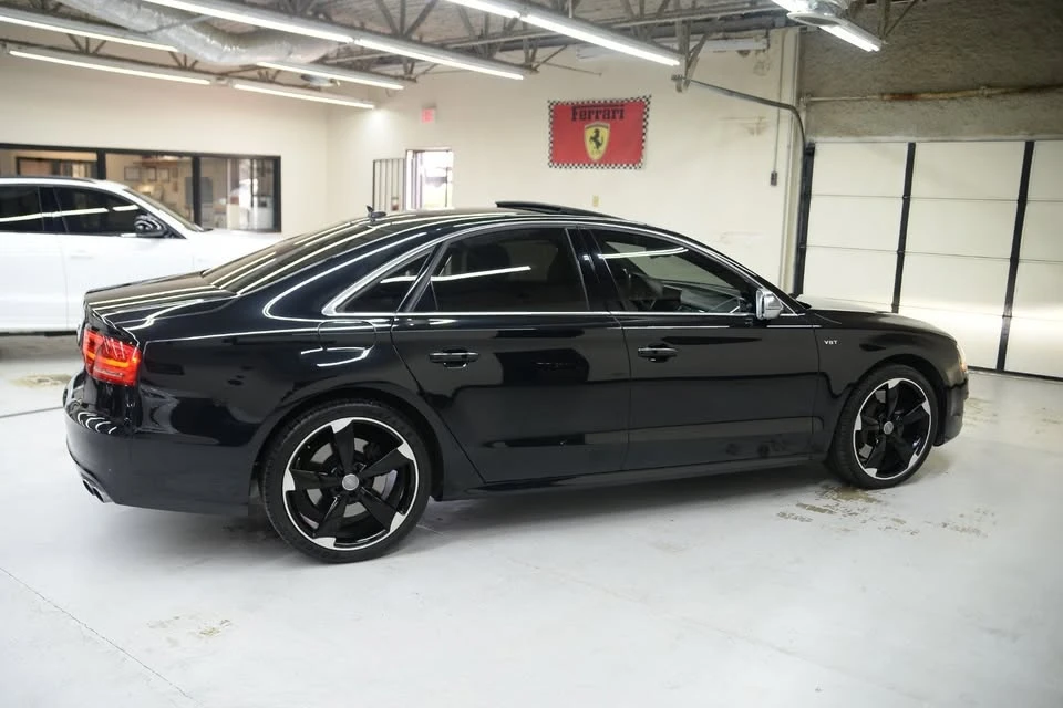 2014 Audi D4 S8 - Image 8 of 20