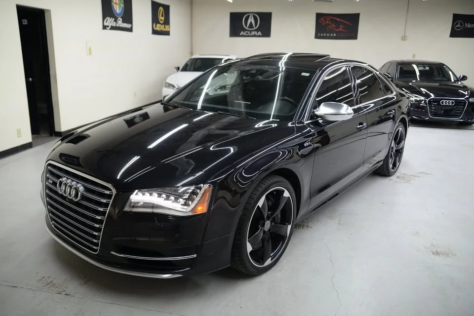 2014 Audi D4 S8 - Image 3 of 20