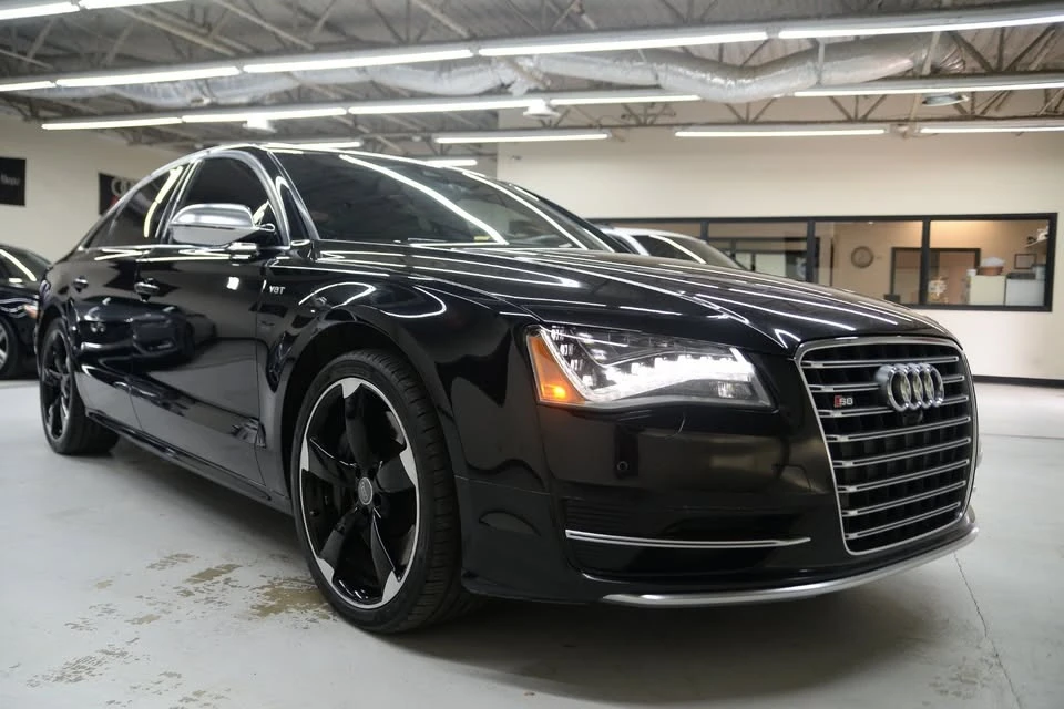 2014 Audi D4 S8 - Image 9 of 20