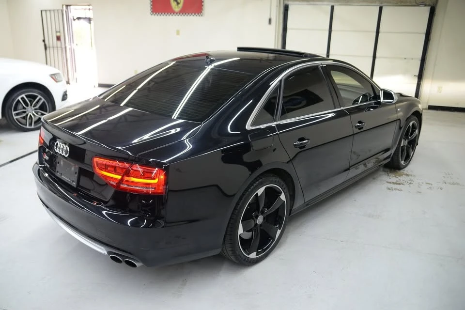 2014 Audi D4 S8 - Image 16 of 20