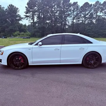 2014 Audi S8 Quattro Sedan 4D