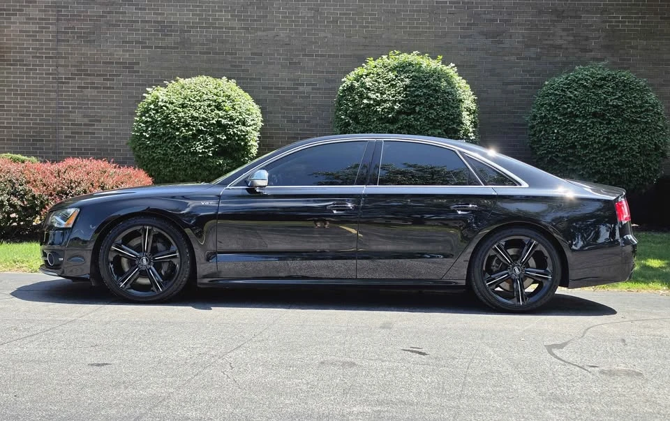 2014 Audi D4 S8 - Image 5 of 17