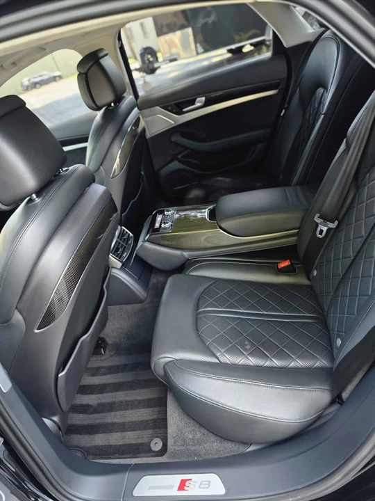 2014 Audi D4 S8 - Image 10 of 17