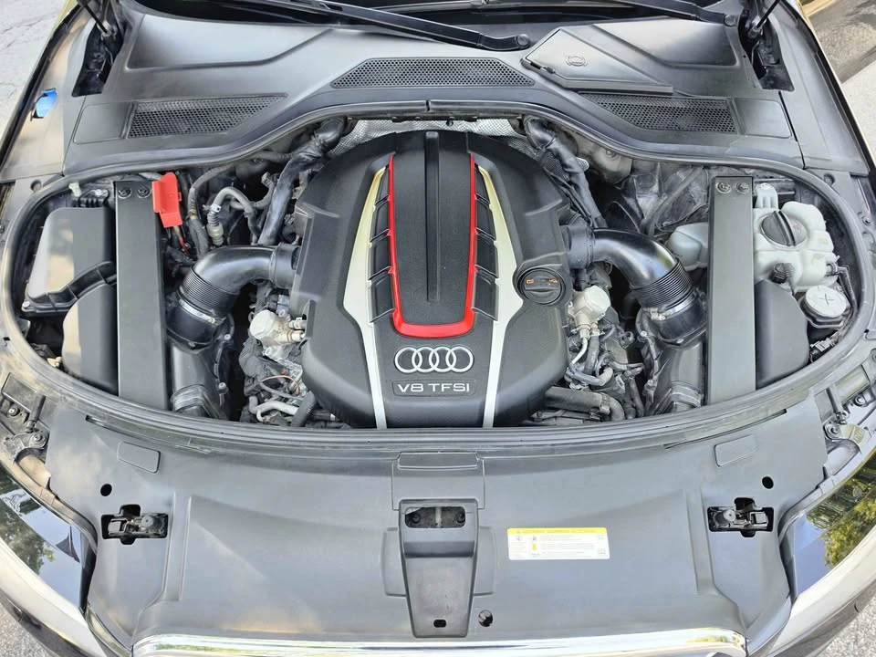 2014 Audi D4 S8 - Image 17 of 17