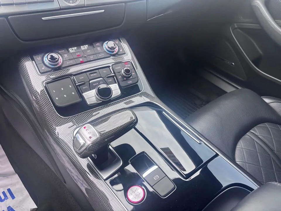 2014 Audi D4 S8 - Image 9 of 18