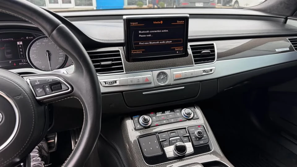 2014 Audi D4 S8 - Image 11 of 12
