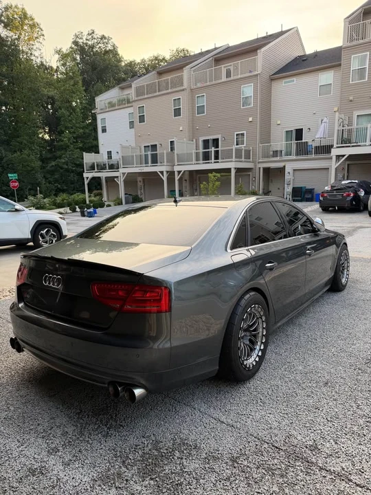 2014 Audi D4 S8 - Image 5 of 20