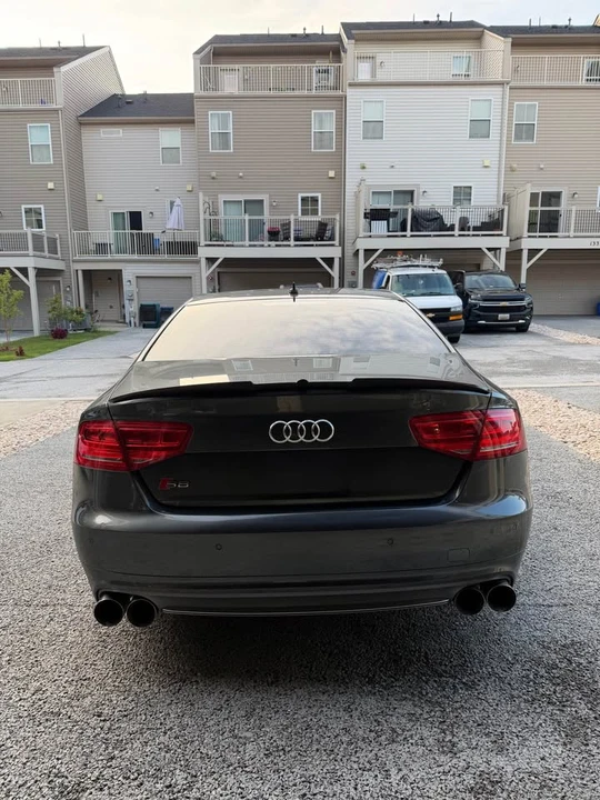 2014 Audi D4 S8 - Image 4 of 20