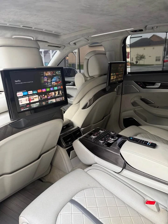 2014 Audi D4 S8 - Image 12 of 20